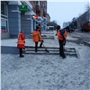 Красноярцы массово жалуются на обледеневшие и опасные тротуары