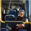 «Ударилась головой и промолчала, а потом ей стало плохо»: в красноярском автобусе пострадала школьница