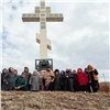 У поклонного креста на красноярской Дрокинской горе помолились против коронавируса. А в Ачинске прошли крестным ходом