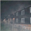 В Северо-Енисейске всю ночь тушили жилой дом. Площадь пожара составила 600 квадратных метров