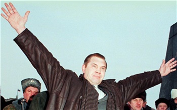 «Он старался служить стране и людям»: каким запомнят Лебедя красноярцы