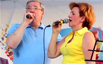 «Не уходи, побудь со мной, ты мой каприз...»
