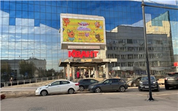 «К нам приходят за серьезным товаром»: что происходит в непотопляемом красноярском ТК «Квант»