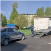 В Ачинске нетрезвый мужчина катал на машине двух детей (видео)