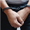 В Красноярске полицейского и двух его бывших подчиненных подозревают в получении взятки